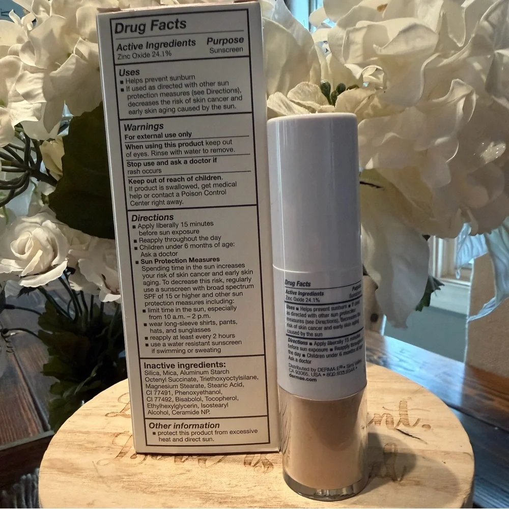 New DERMA-E Essentials Sun Protection Mineral Powder SPF 30 NEW 0.16 oz